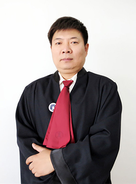 张国甫